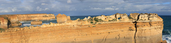 Panorama_12Apostles_v5.jpg