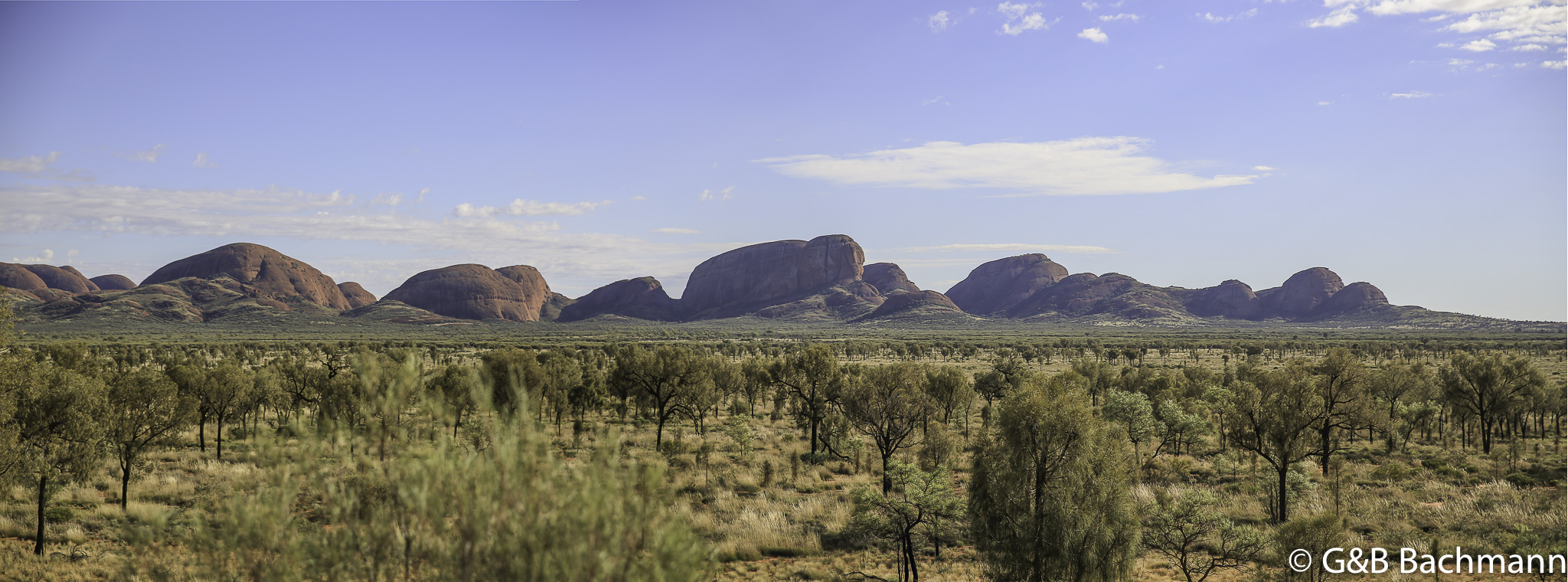 Panorama_Kata-Tjuta_Olgas_v3.jpg