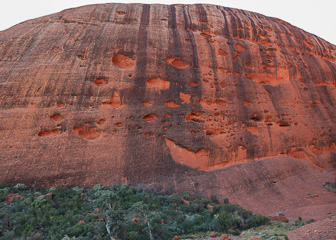 Panorama_Kata-Tjuta_Olgas_v5.jpg