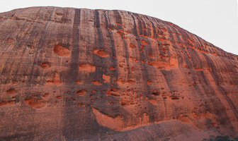 Panorama_Kata-Tjuta_Olgas_v6.jpg