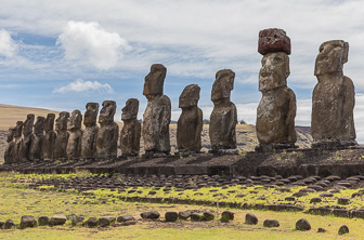 201812-Moai_Easter-Island.jpg