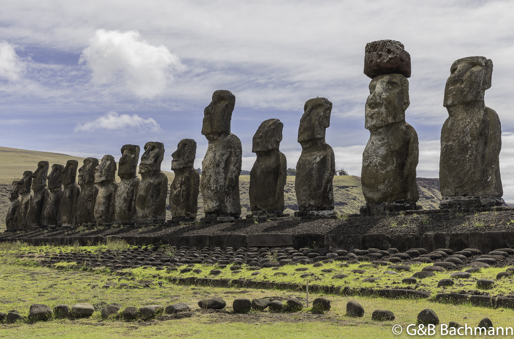 201812-Moai_Easter-Island.jpg