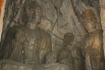 Grottes-de-Longmen_0002.jpg
