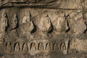 Grottes-de-Longmen_0009.jpg