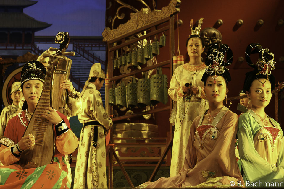 Danses-Tang_0004.jpg