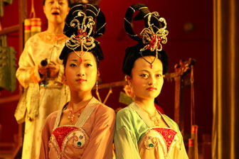 Danses-Tang_0006.jpg