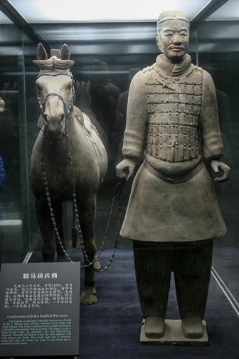 Terra_Cotta_Army_0077.jpg