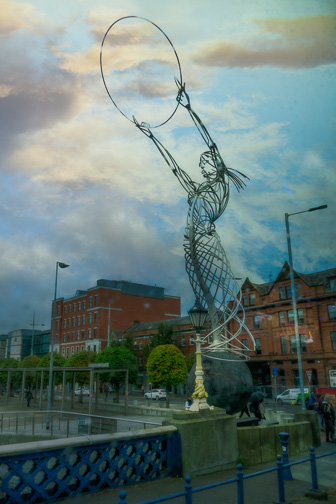 Belfast-Titanic Museum