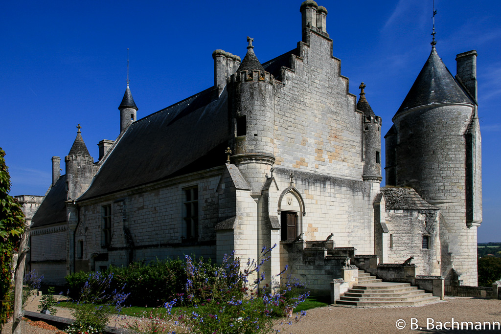 Loches_0001-Edit.jpg