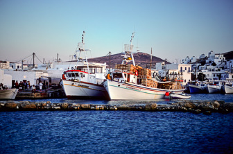 Paros-9307-0030-Edit.jpg
