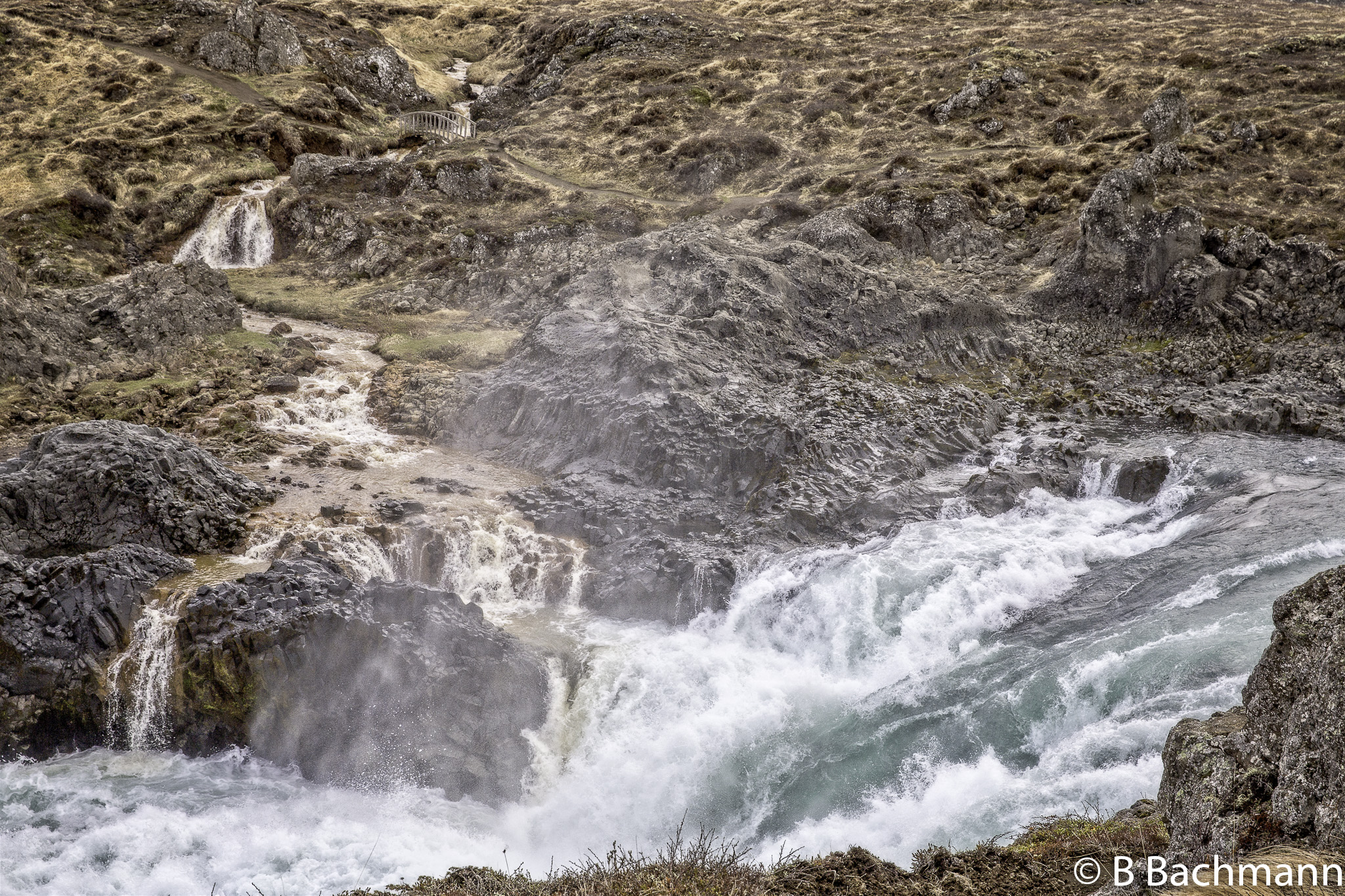 201506_Godafoss-10-HDR-Modifier.jpg