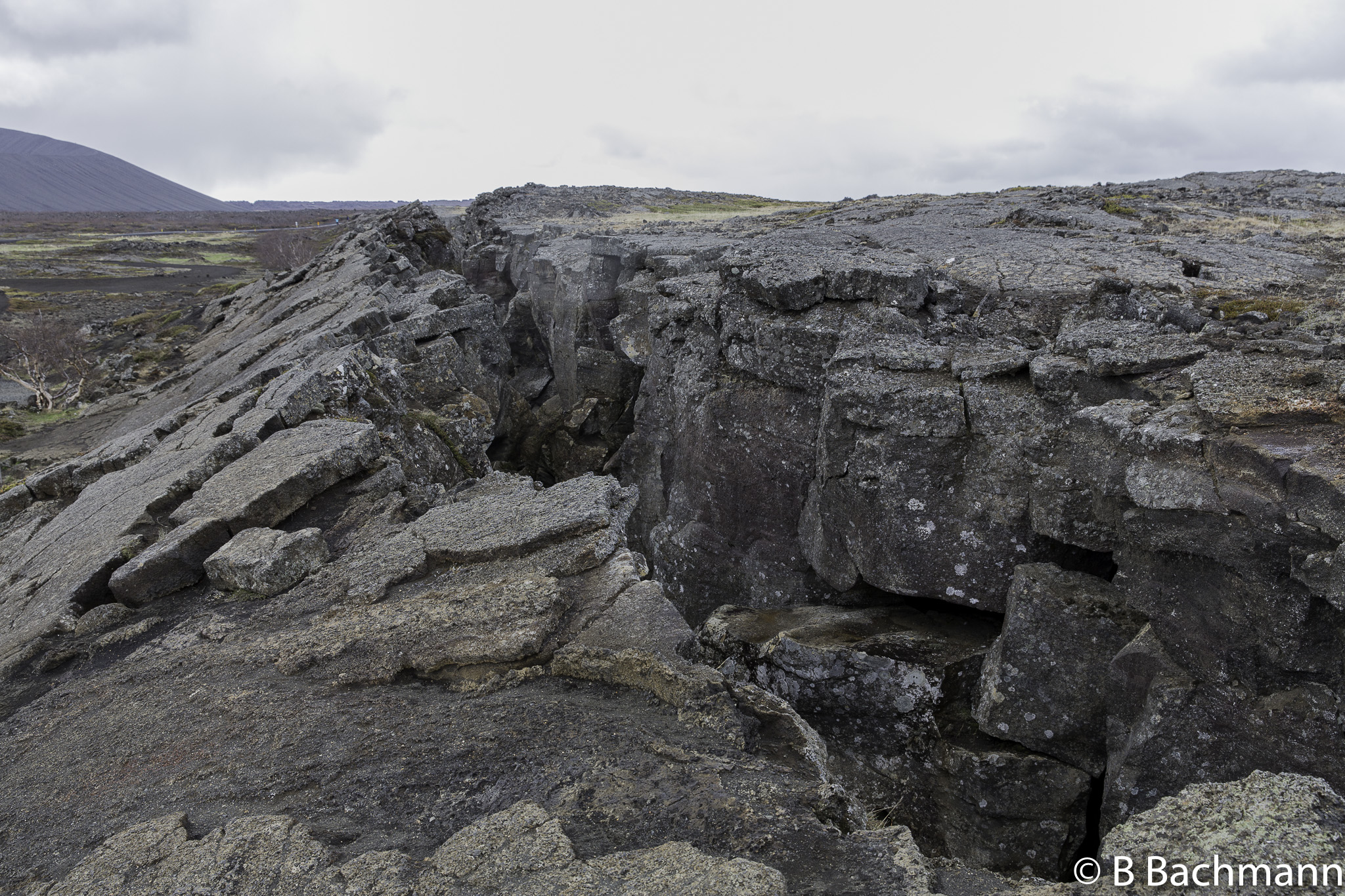 201506_Grjotagja-16.jpg