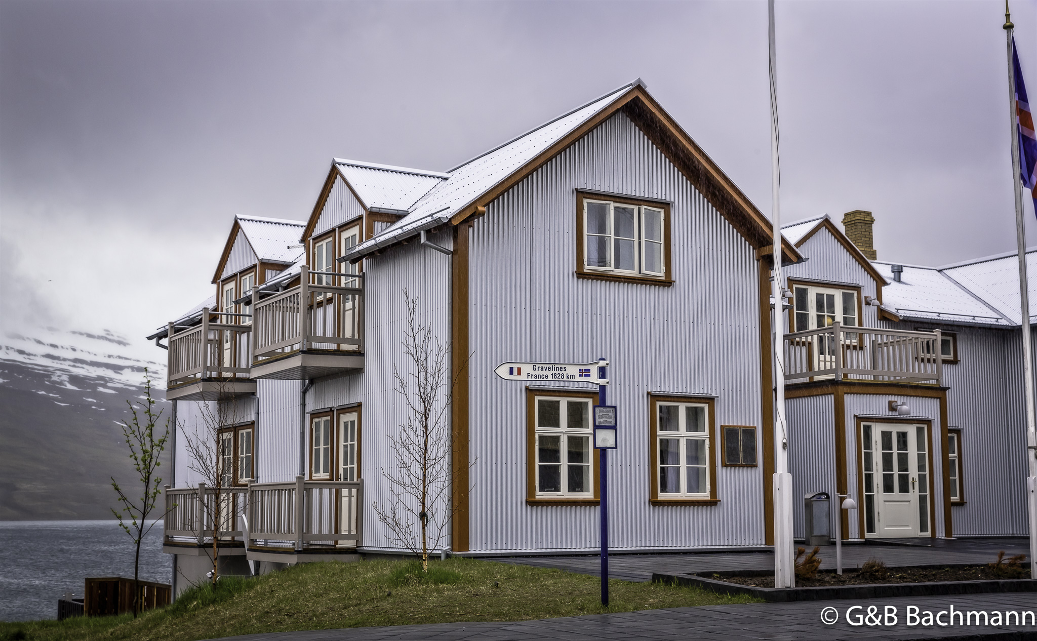 201506_Budir-23-Modifier.jpg