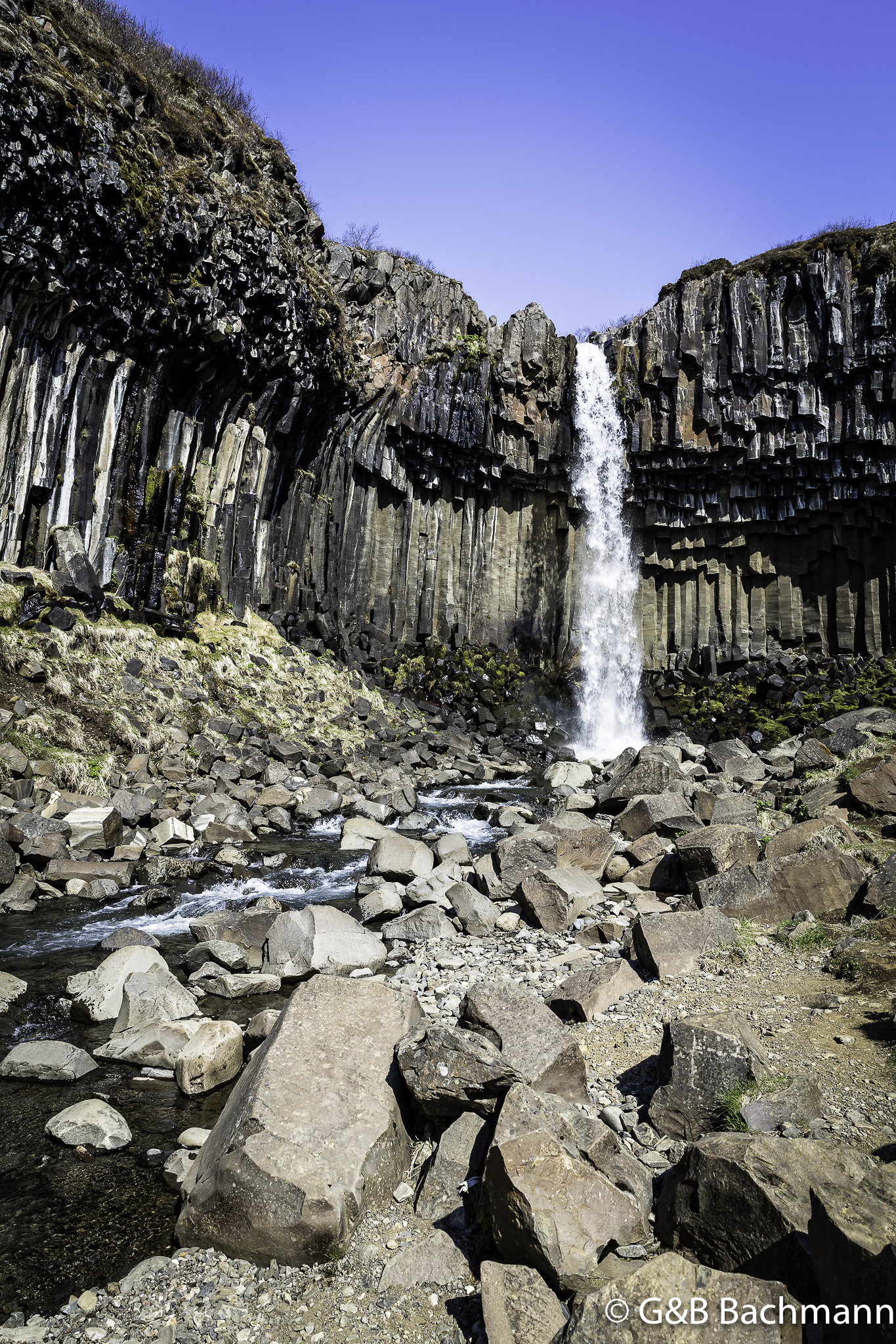 201505_Svartifoss-17-Modifier.jpg