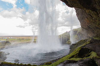 201505_Seljalandsfoss-37.jpg