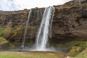 201505_Seljalandsfoss-4.jpg