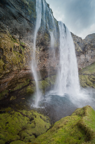 201505_Seljalandsfoss-41-HDR.jpg