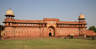 20100412_Red-Castle-Agra_2553.jpg