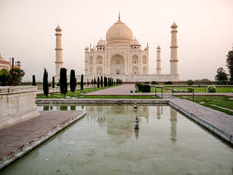 20100413_TajMahal-Agra_2590.jpg