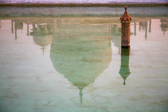 20100424_TajMahal-Agra_2623.jpg