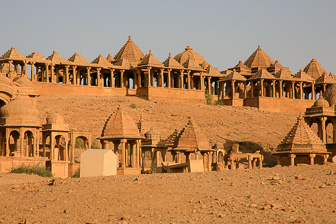20100405_Cenotaphes_Bara-Bagh_0607.jpg