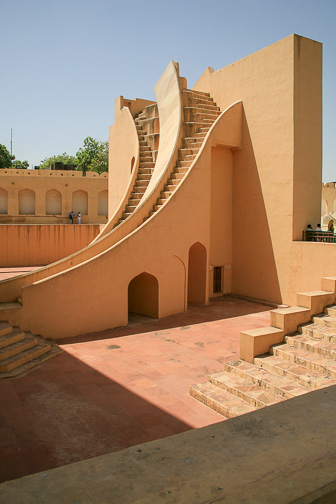 20100411_Jantar-Mantar-Observatory_2422.jpg