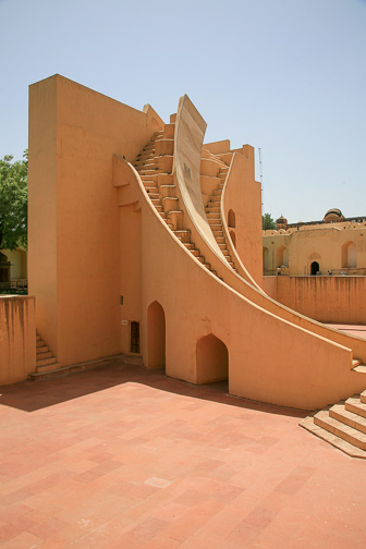 20100411_Jantar-Mantar-Observatory_2423.jpg