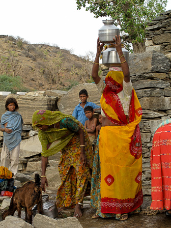 20100409_Udaipur_Pichola-Lake_Jojowar_1828.jpg