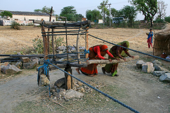 20100413_Orchha_Norias_2727.jpg