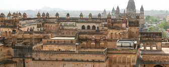 20100413_Orchha_Norias_Pano.jpg