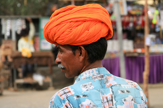 20100408_Market_Noria_Bats_1476.jpg