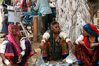 20100408_Market_Noria_Bats_1510.jpg