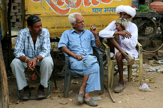 20100409_Udaipur_Pichola-Lake_Jojowar_1999.jpg