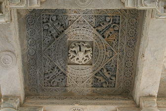 20100408_Ranakpur_Temples-Jain_1735-Edit.jpg