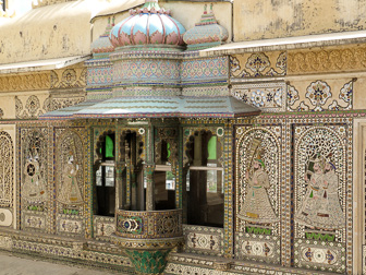 20100409_Udaipur_Pichola-Lake_Jojowar_1783-Edit.jpg