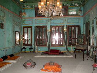 20100409_Udaipur_Pichola-Lake_Jojowar_1786-Edit.jpg