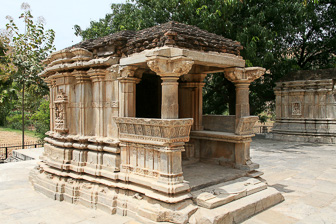 20100409_Udaipur_Pichola-Lake_Jojowar_1932.jpg