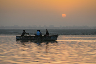 20100415_Varanasi_3000.jpg