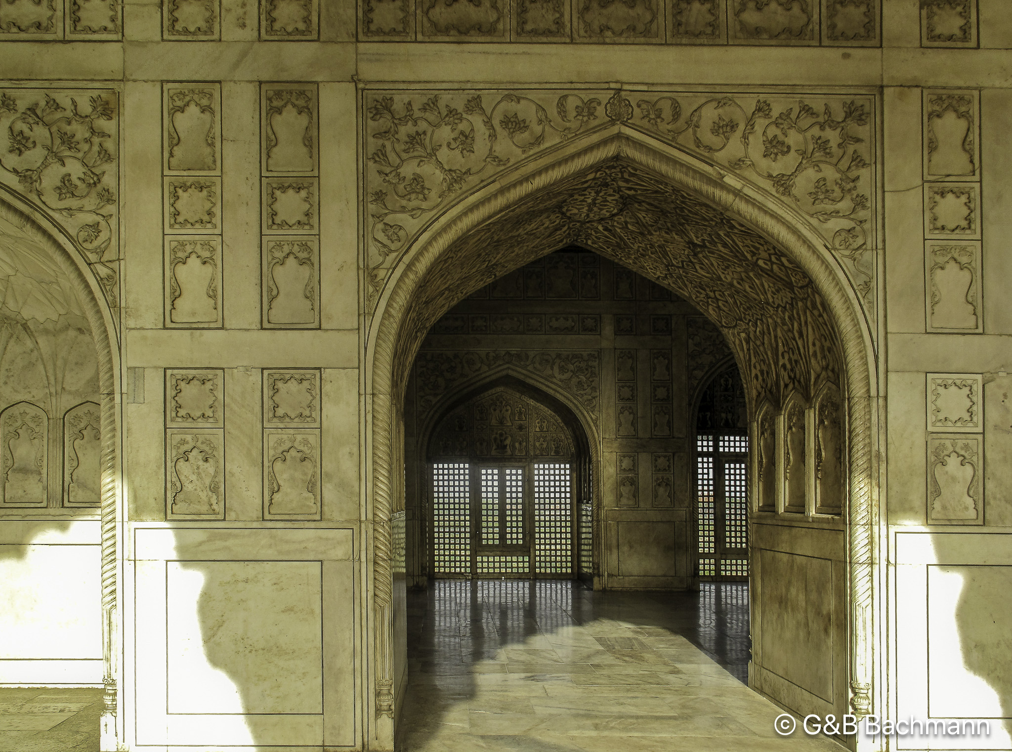 20100412_Red-Castle-Agra_2537-Edit.jpg