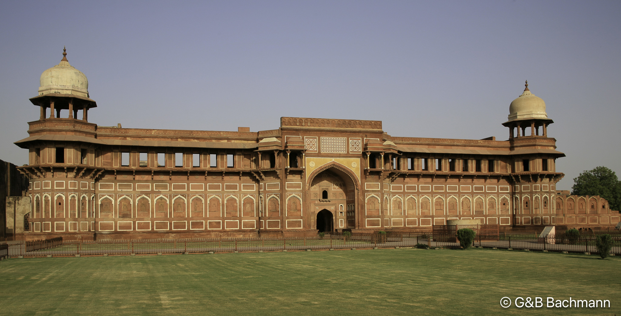 20100412_Red-Castle-Agra_2553.jpg