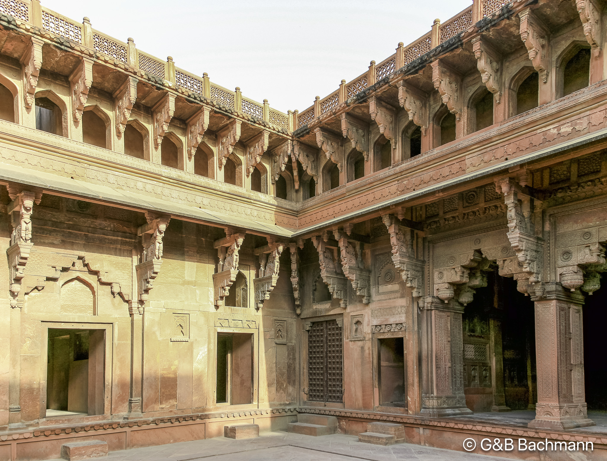 20100412_Red-Castle-Agra_2555-Edit.jpg