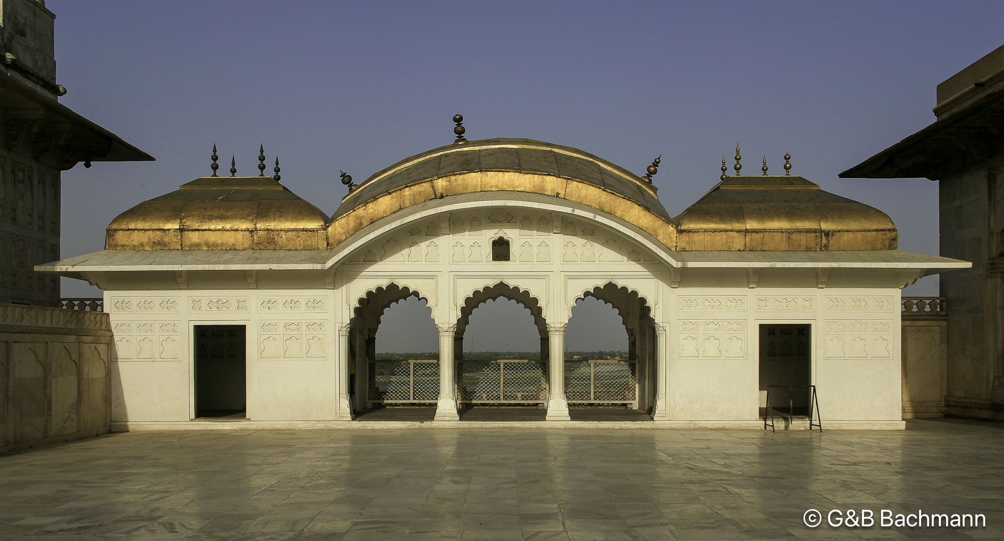 20100412_Red-Castle-Agra_2567.jpg