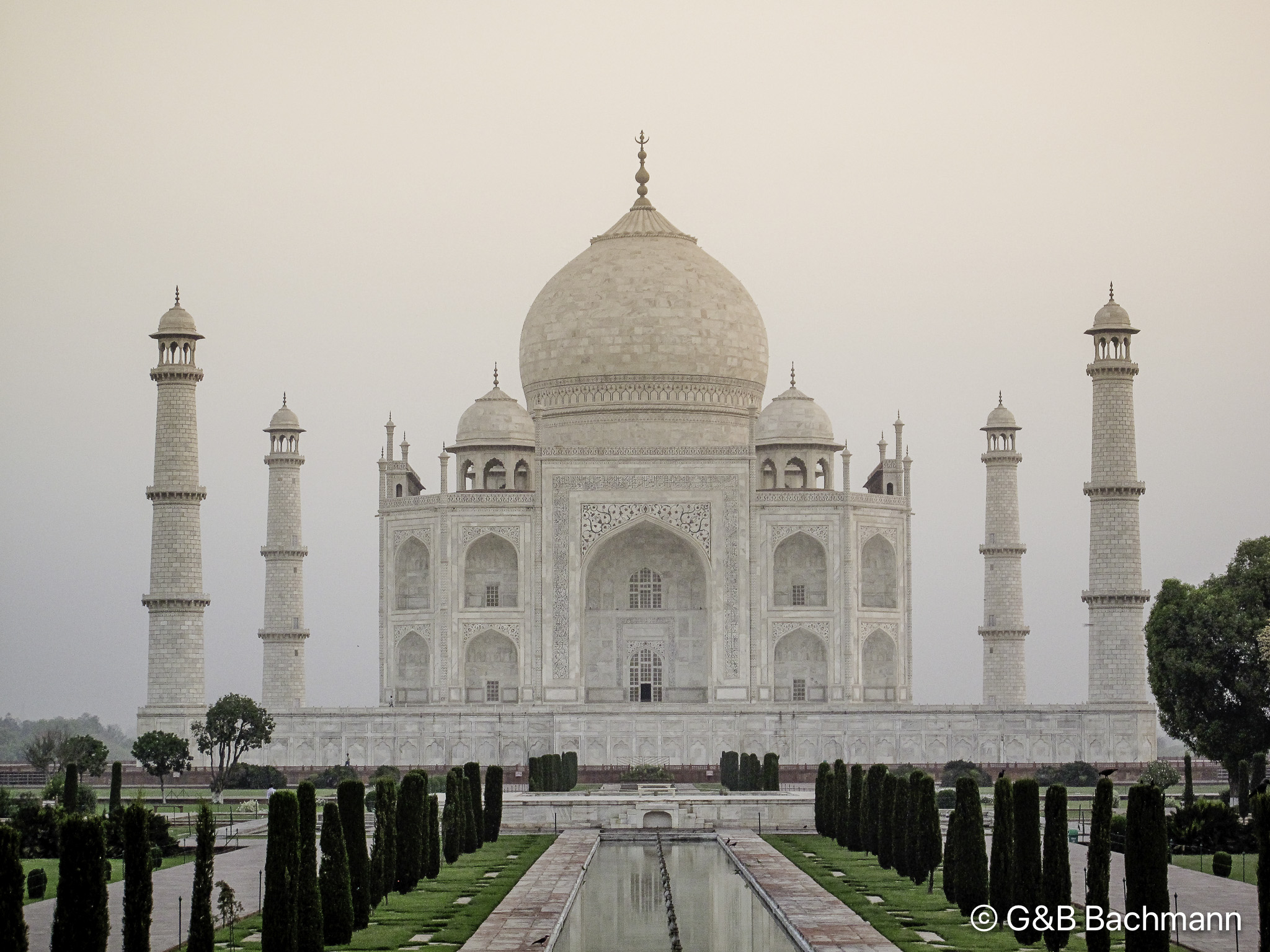 20100413_TajMahal-Agra_2581.jpg