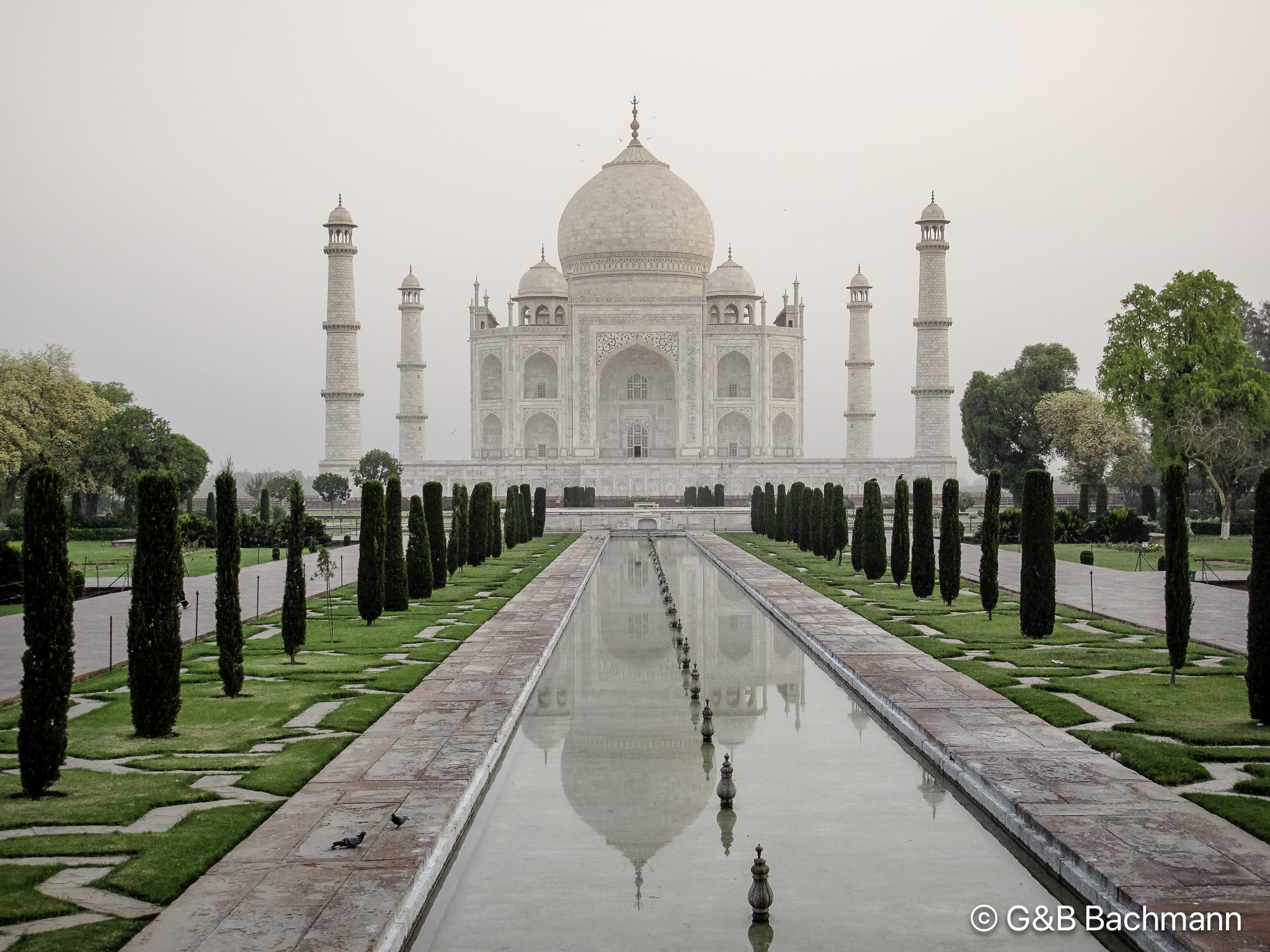 20100413_TajMahal-Agra_2588.jpg