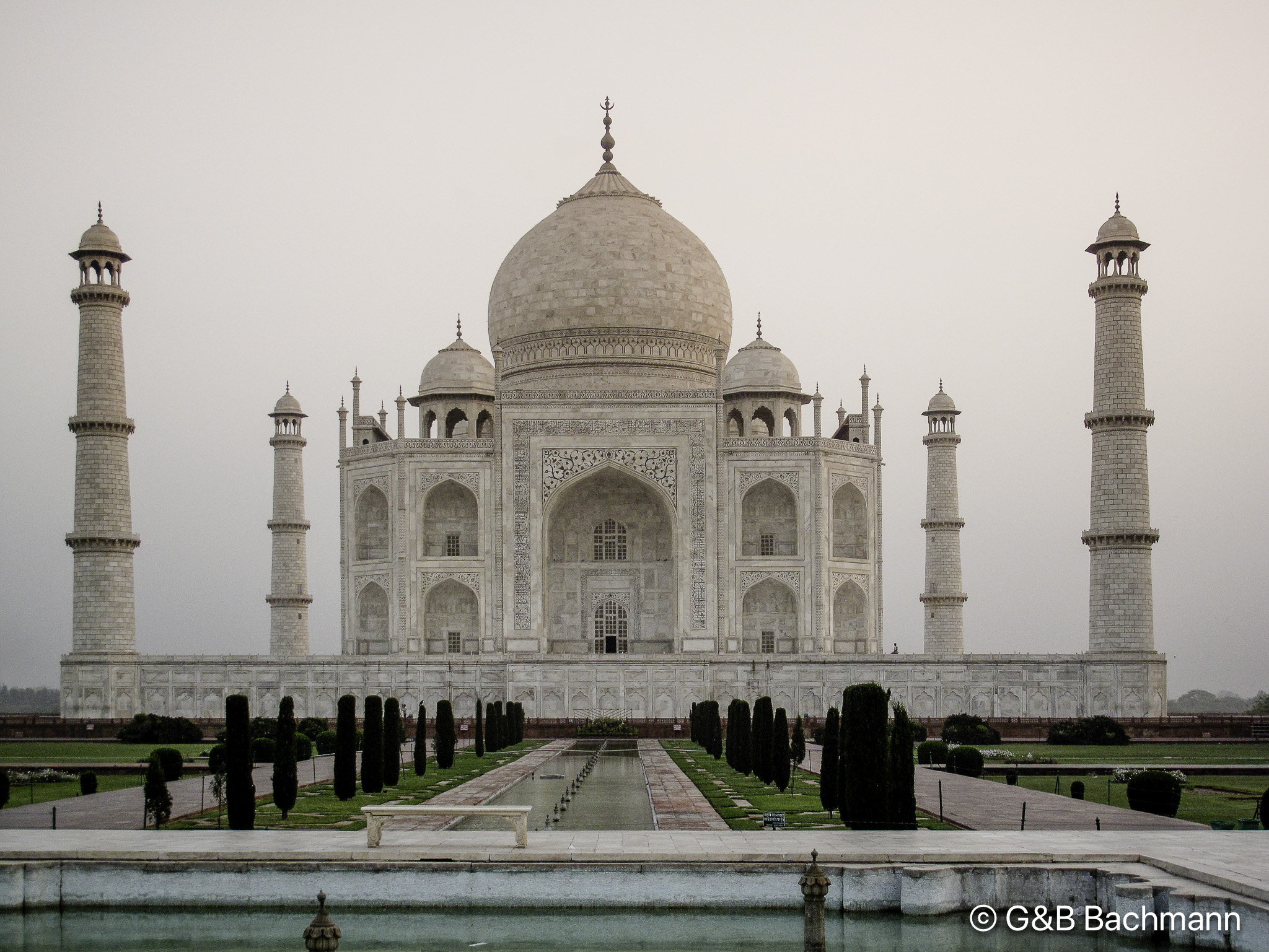 20100413_TajMahal-Agra_2589-Edit.jpg