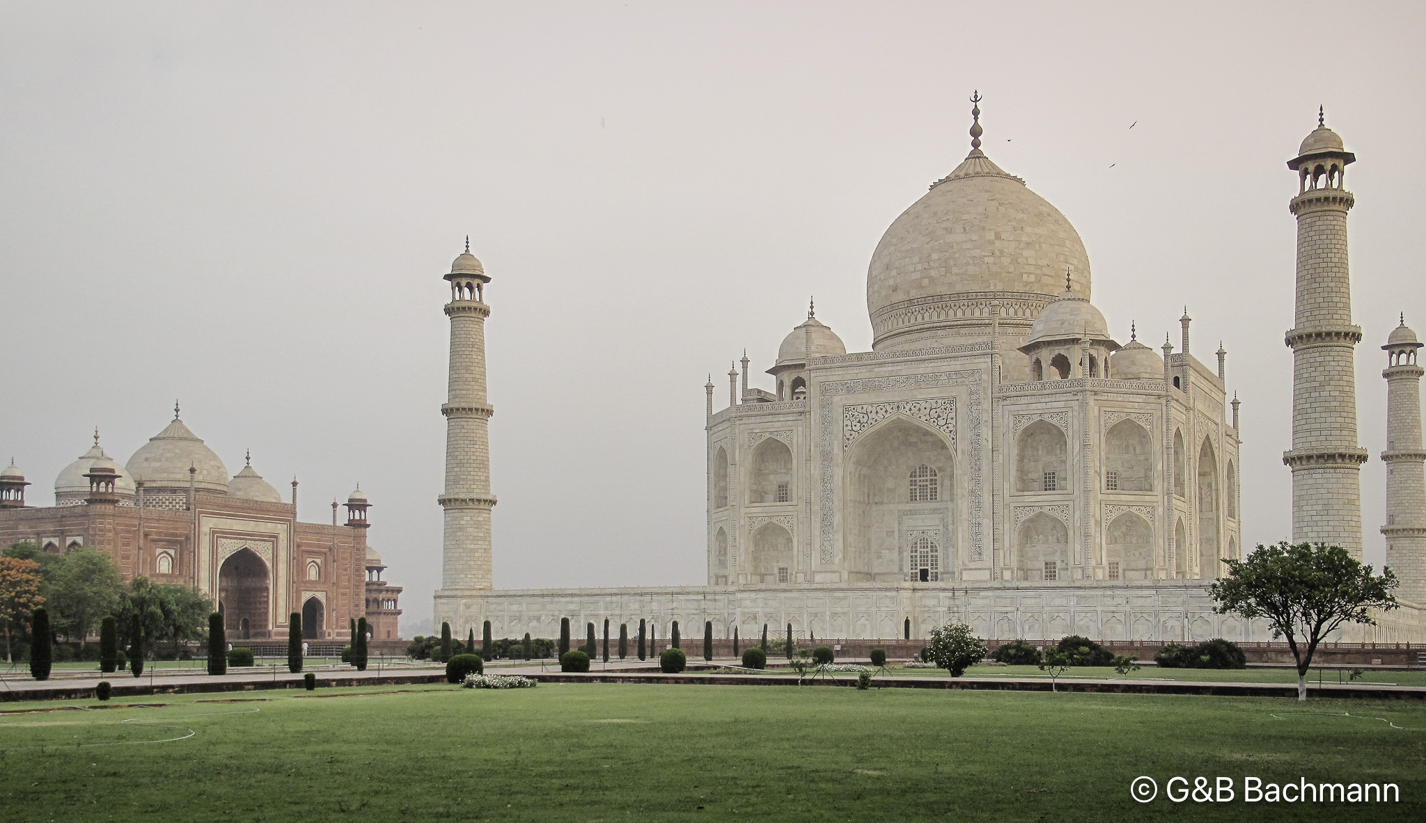 20100413_TajMahal-Agra_2596-Edit-Modifier.jpg