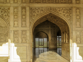 20100412_Red-Castle-Agra_2537-Edit.jpg