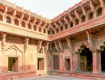 20100412_Red-Castle-Agra_2555-Edit.jpg