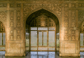20100412_Red-Castle-Agra_2570-Edit.jpg