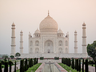 20100413_TajMahal-Agra_2581.jpg